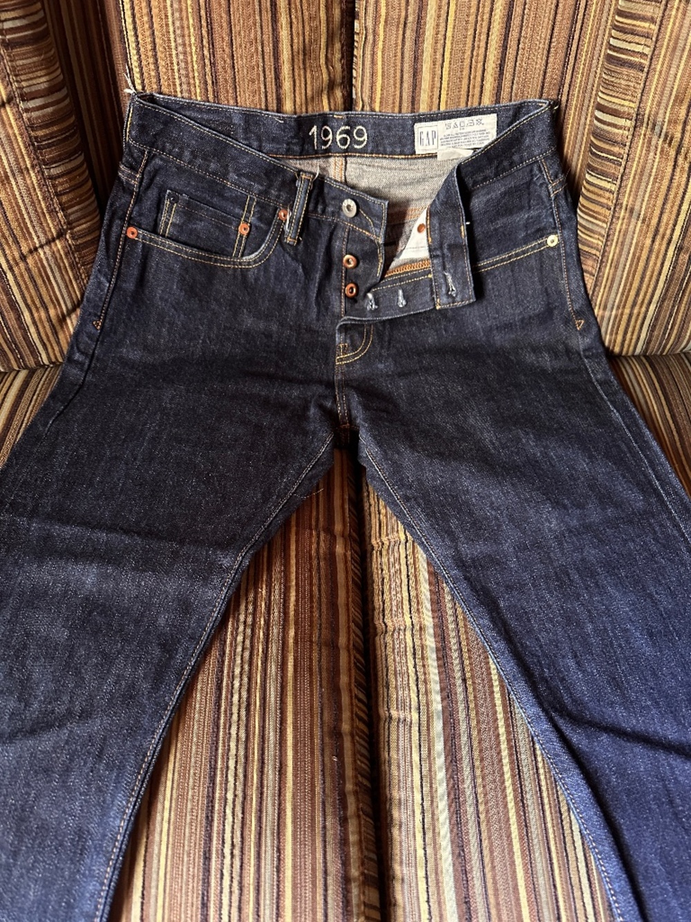 Men's Gap 1969 Raw Indigo Selvedge Button Fly Jeans. Size 30X30